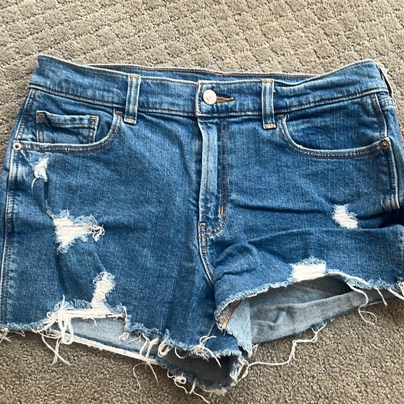 Old Navy boyfriend denim short size 8 - Picture 1 of 4